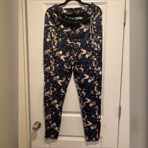 True to Fit Tights NWT